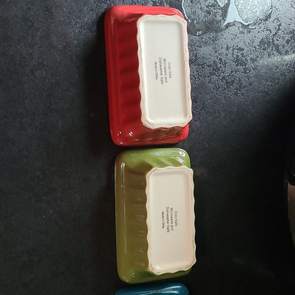 Mini Bread Pans - Picture 4 of 4